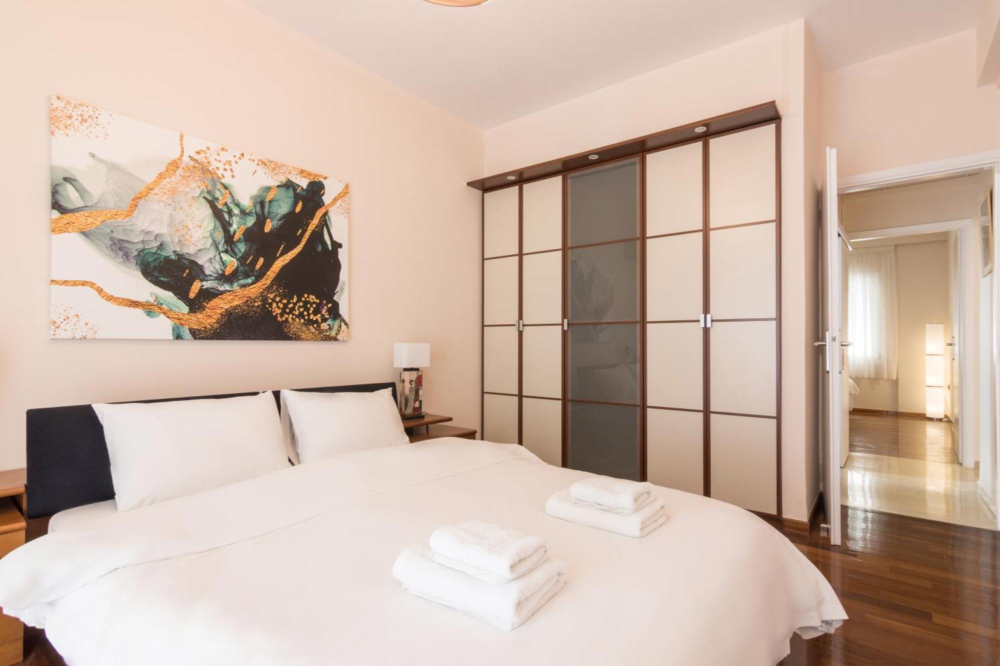 Three Bedrooms Apt In Kallithea Афины Экстерьер фото