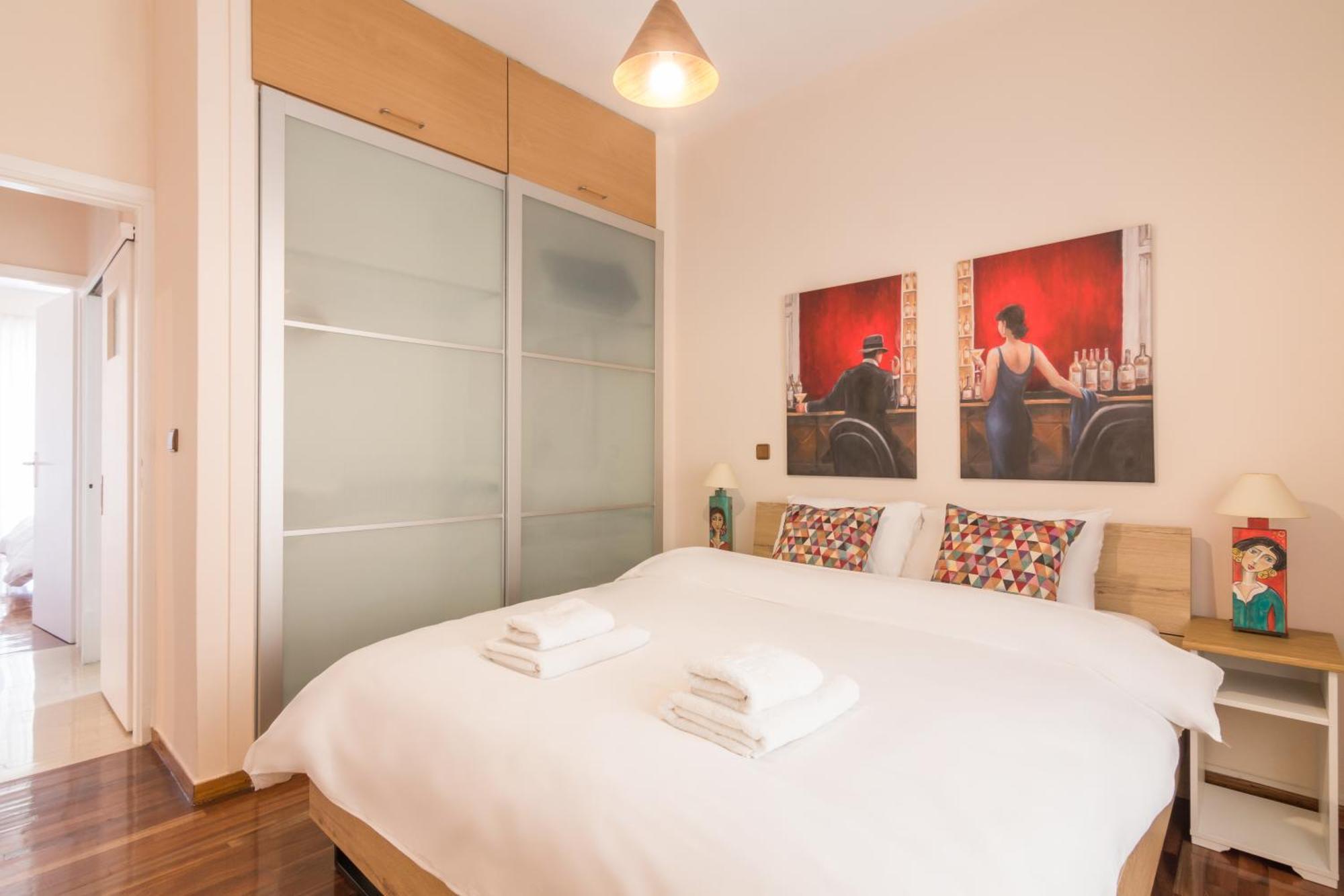 Three Bedrooms Apt In Kallithea Афины Экстерьер фото