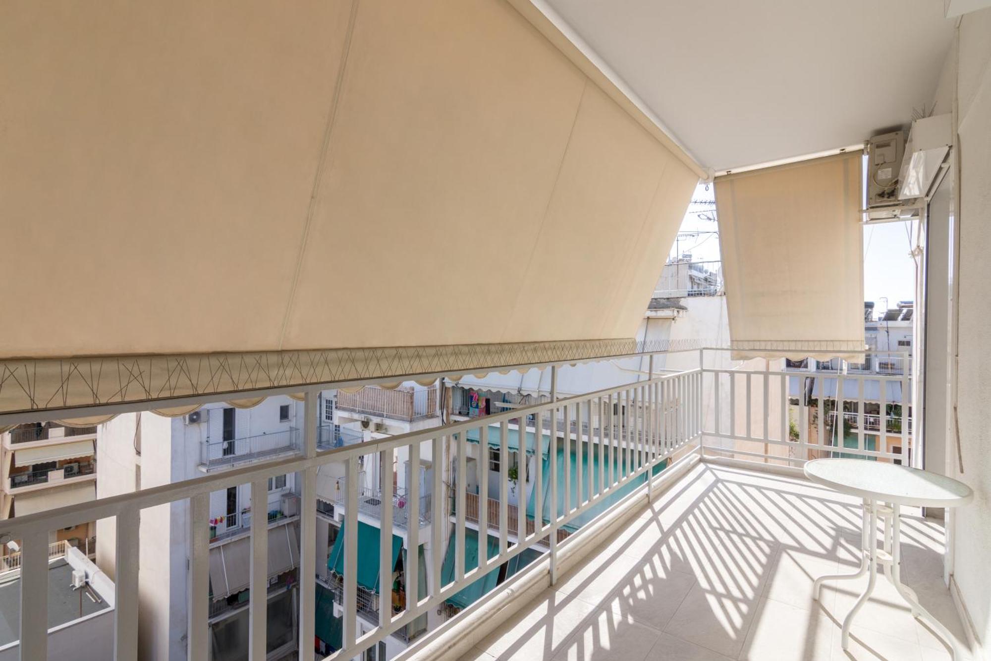 Three Bedrooms Apt In Kallithea Афины Экстерьер фото